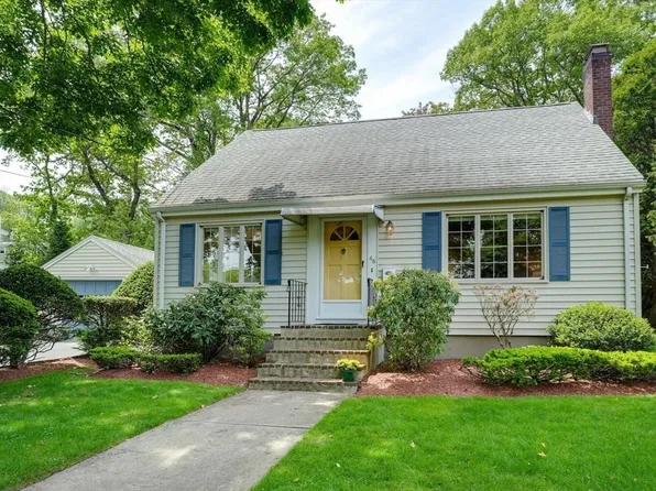 48 Winford Way, Winchester, MA 01890