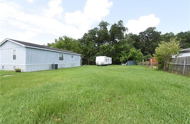 1st image of 2329 Guillot Dr