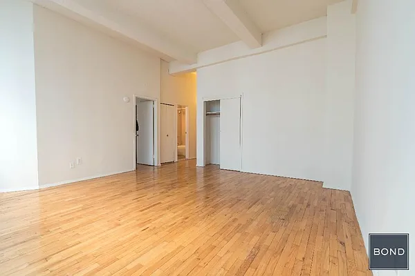 Rented by Bond New York | media 2