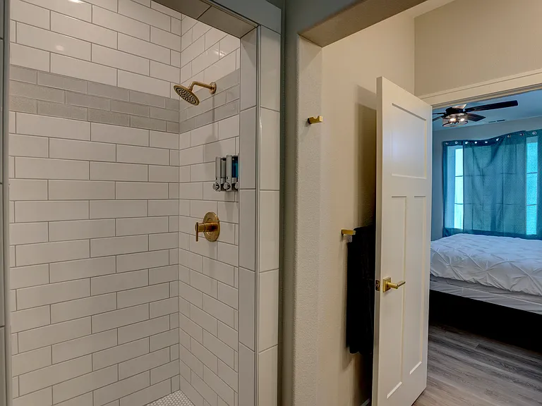 855 Lincoln Dr — Photo 24