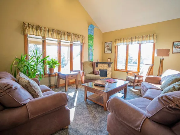 3A Black Pne #Id1261564p, West Dover, VT 05356