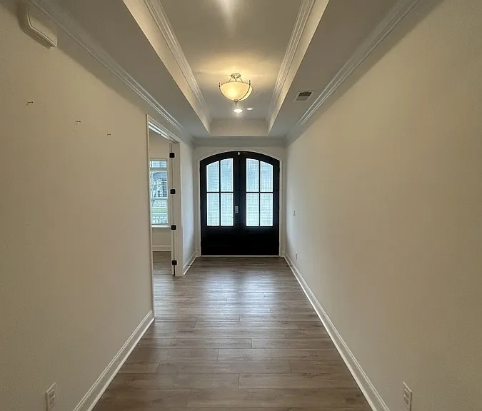 730 Mirkwood Ave — Photo 2