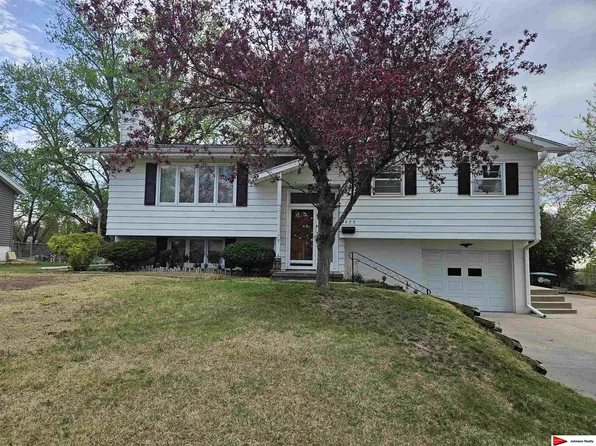 3623 S 91st St, Omaha, NE 68124