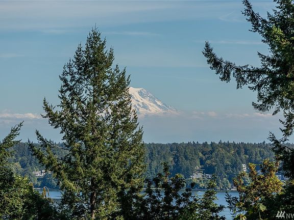 2nd image of 2420 44th Ave NW