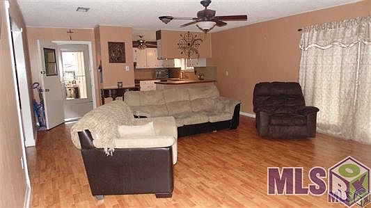 4th image of 2081 Elmer St