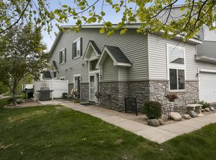 6728 Meadow Grass Ln S, Cottage Grove, MN 55016