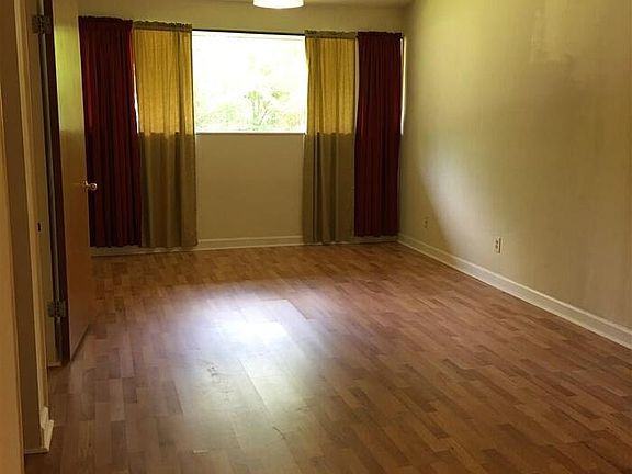 4th image of 5506 B St #A