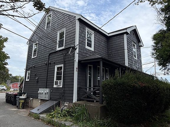 4th image of 847 Pearl St