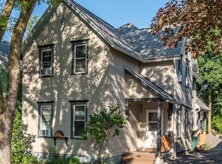 164 Oakland St #164, Rochester, NY 14620