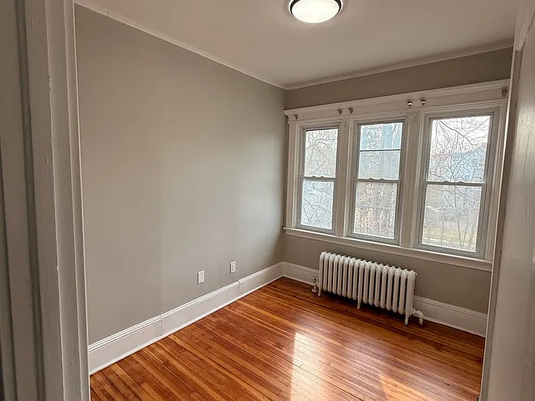 45-47 Maplewood Ave — Photo 36
