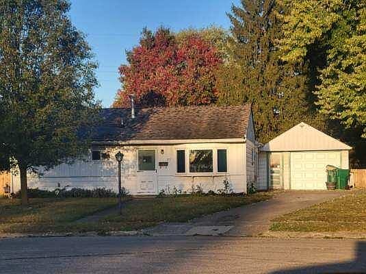3rd image of 511 N Church St