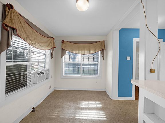 4th image of 8439 Fm 442 Rd