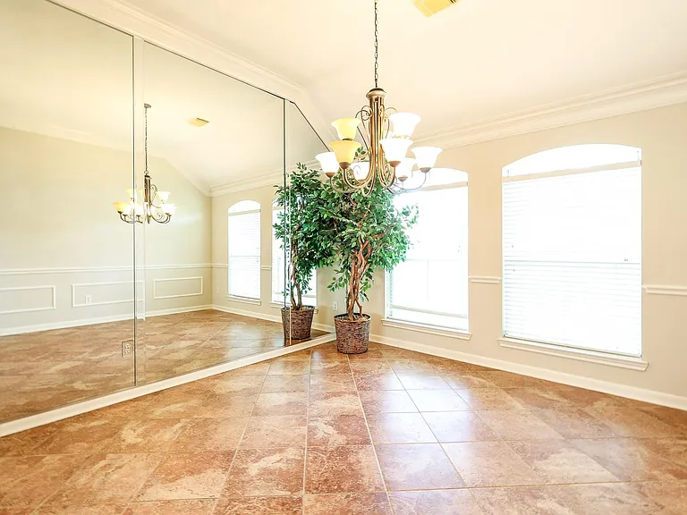 1723 Teal Brook Ln — Photo 8