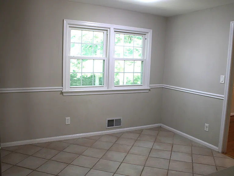 3606 Barkley Dr — Photo 8