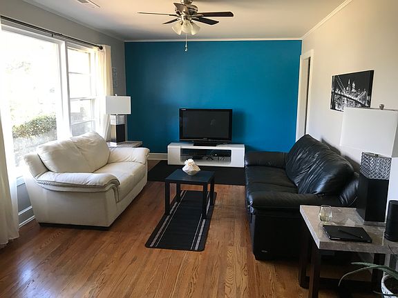 3rd image of 5111 Parkside Dr