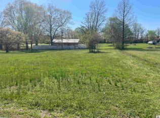 28 Maplewood Cir, Murray, KY 42071