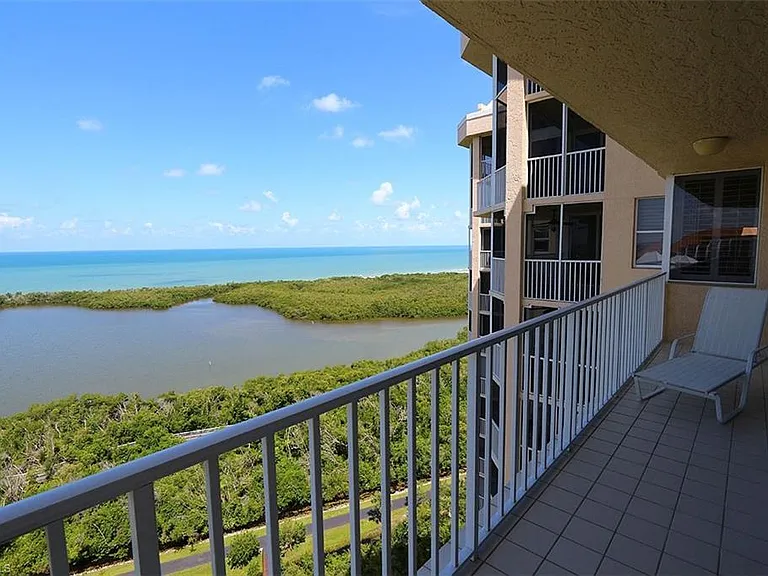 5550 Heron Point Dr #2004 — Photo 2