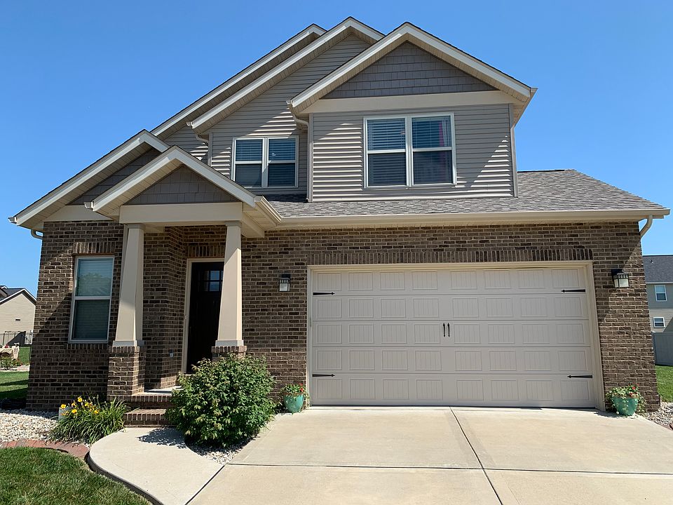 1st image of 513 Briarstone Dr