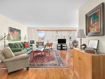 155 W 68th St APT 1214, New York, NY, 10023