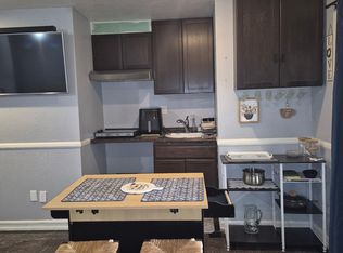 870 E Morgan St #A, Rialto, CA 92376