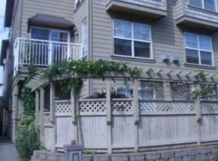 3625A Phinney Ave N, Seattle, WA 98103