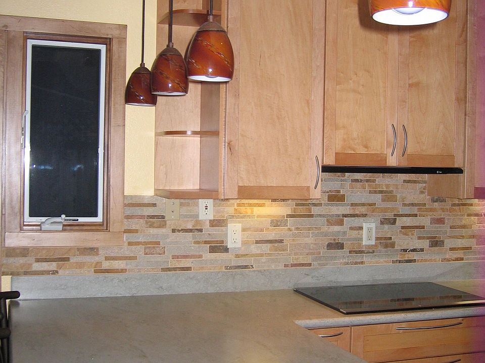 Corian solid surface countertop/stone backsplash