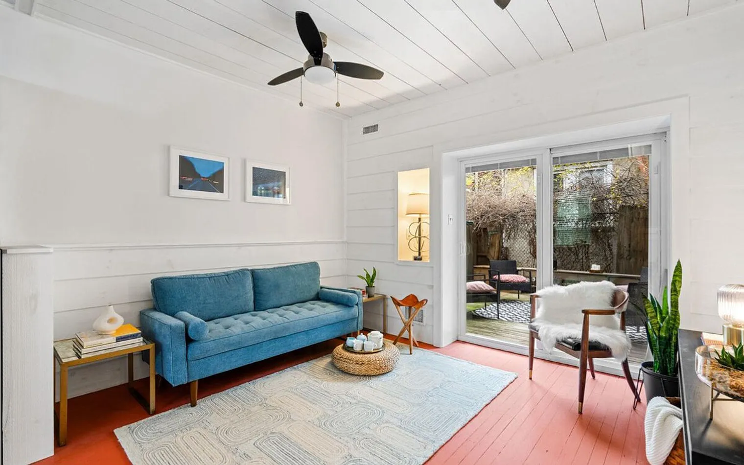 2 bed, 1.0 bath, $4,334 — Photo 4