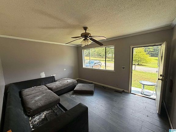 4th image of 332 Scenic Dr