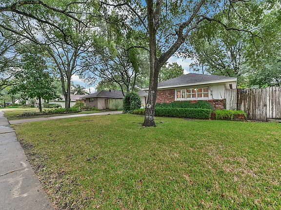2nd image of 8619 Ferris Dr