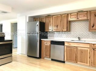 135 Elmwood Ave, Burlington, VT 05401