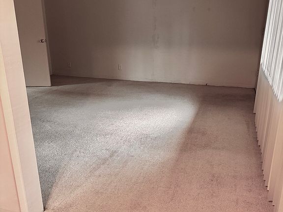 5th image of 1242 Barry Ave APT 6