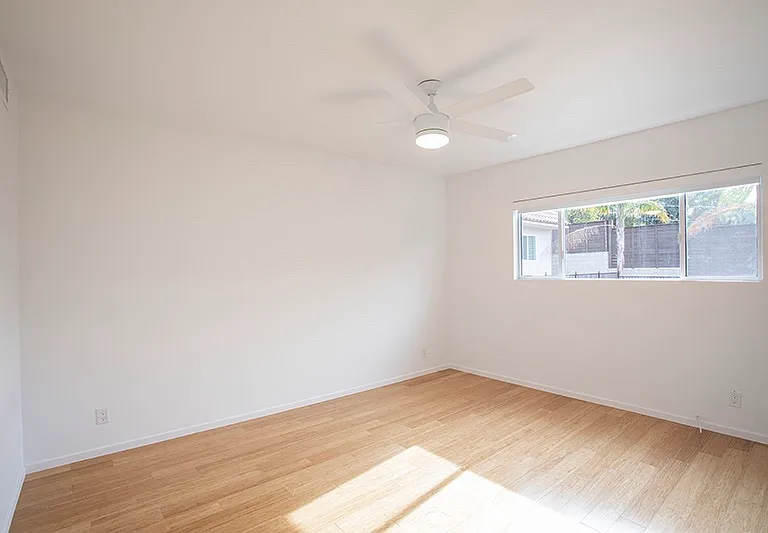 646 N La Fayette Park Pl #10 — Photo 9