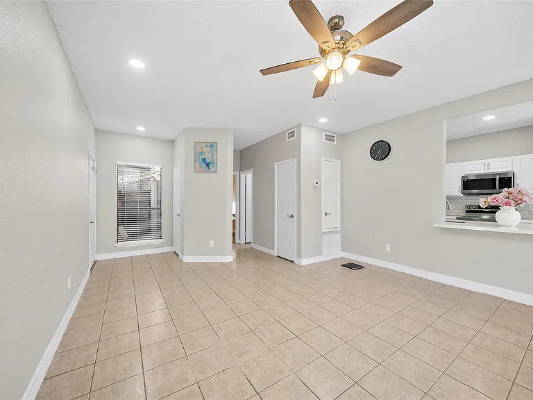 8257 Sands Point Dr #167 — Photo 4