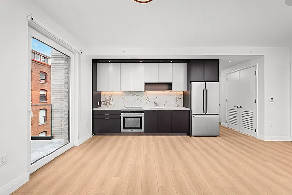 Kitchen, photo 1