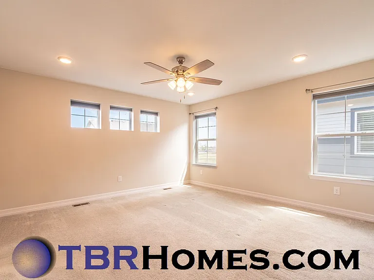 11924 Norfolk Ct — Photo 8