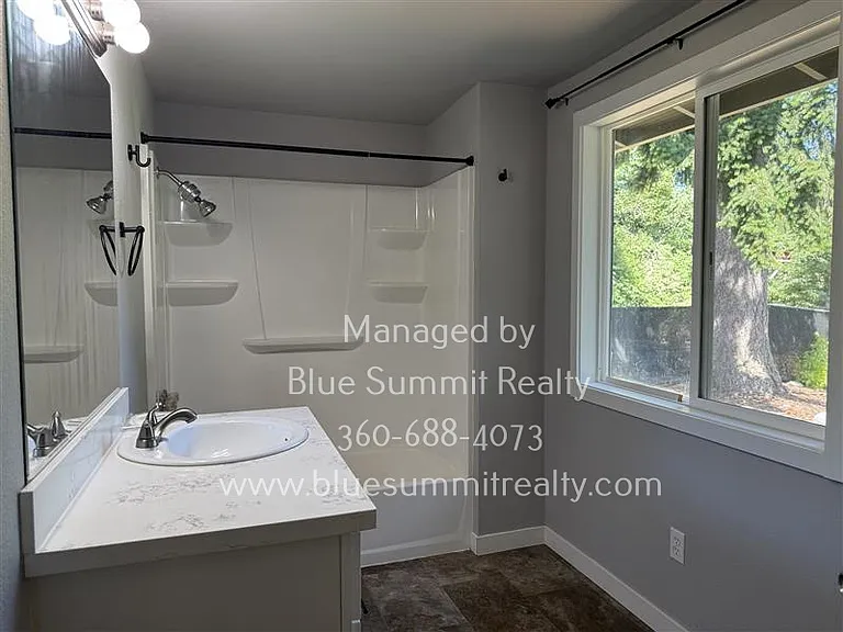 7604 12th Ave NE — Photo 19