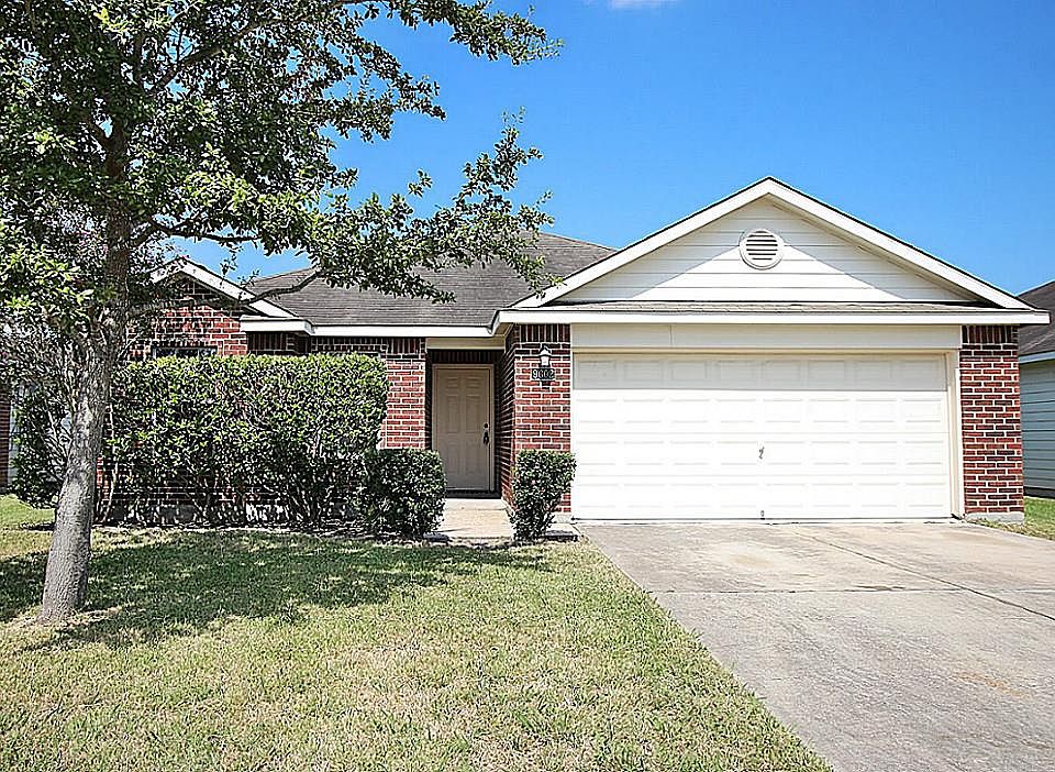 1st image of 9602 Amberjack Dr