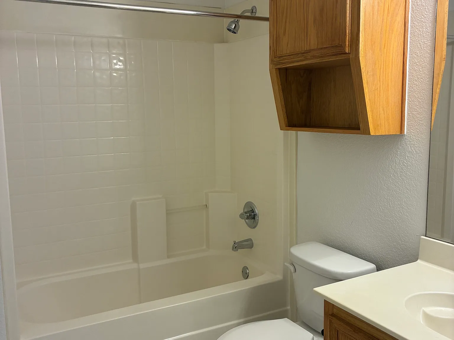 2 bed, 1218 sqft, $1,220 — Photo 4