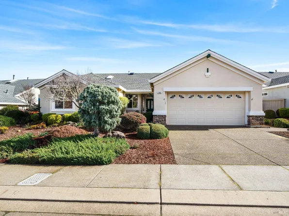 208 Creekside Street, Cloverdale, CA 95425