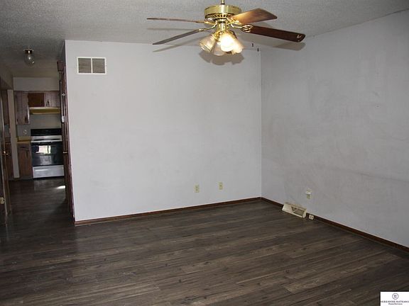 3rd image of 1445-1447 W Dakota St