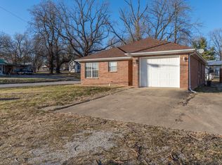123 Church St, Washburn, MO 65772