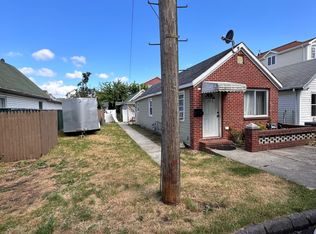 793 Patterson Ave, Staten Island, NY 10306