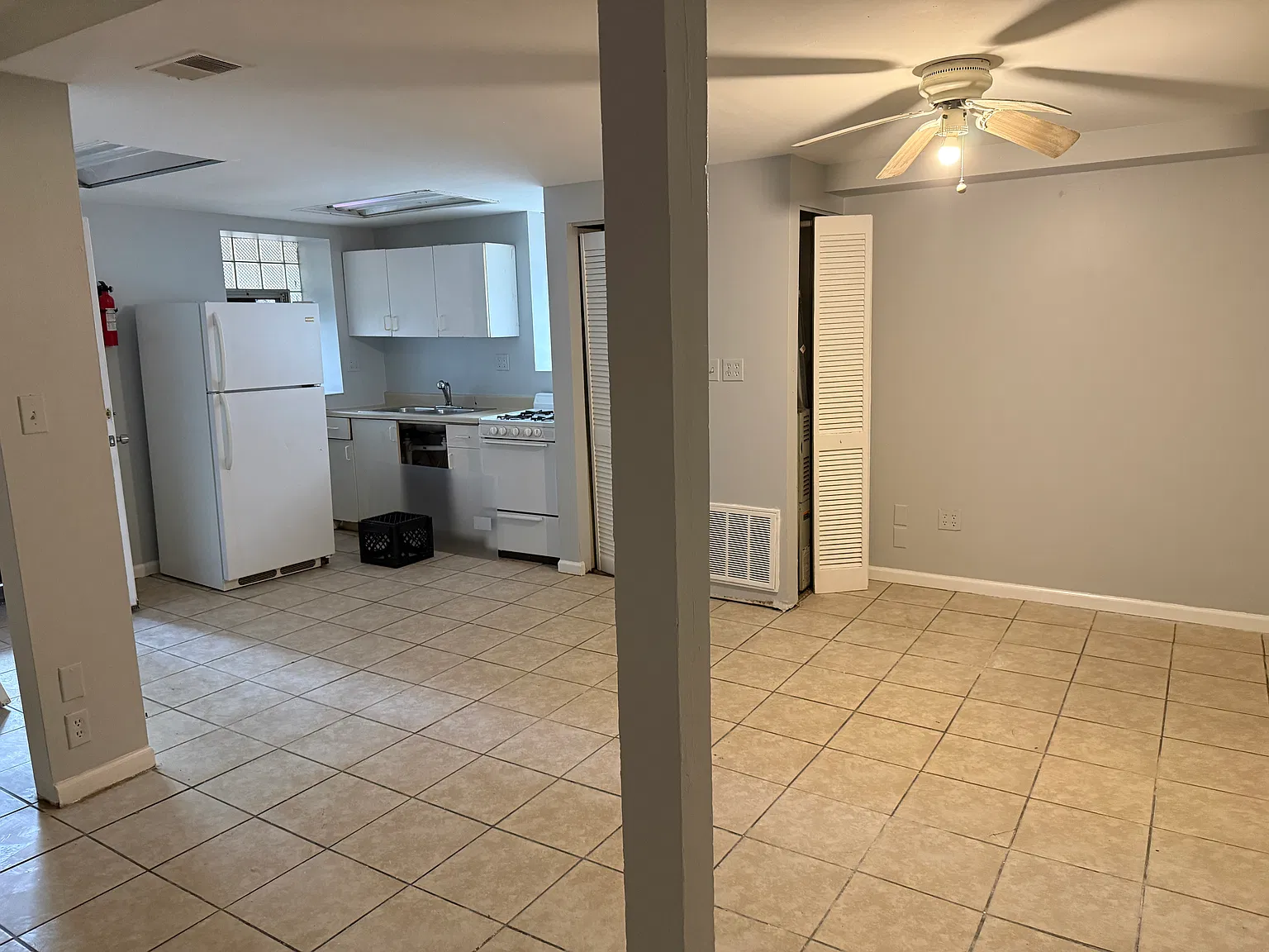 Studio, 600 sqft, $1,400 — Photo 2