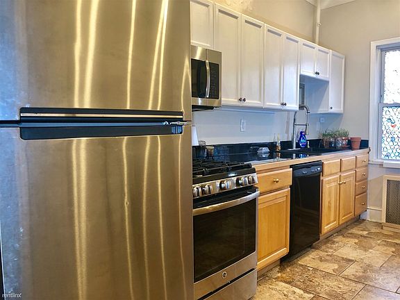 B6E9FC00-BC60-4A35-AEA4-D64AC0F0900D