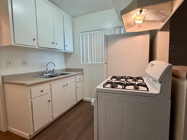 12414 Dunrobin Ave APT 5, Downey, CA 90242