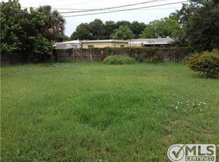 2623 Lorraine Ct, North Palm Beach, FL 33403