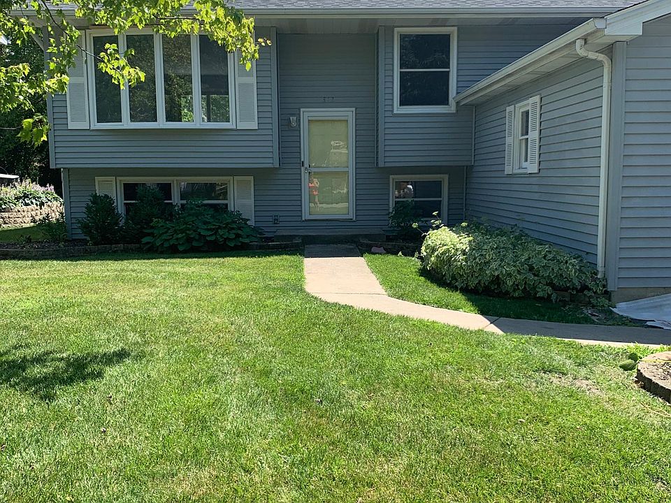 1st image of 813 Durham Ln