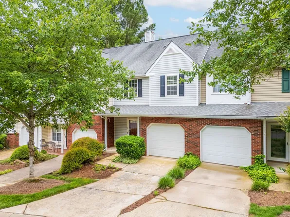 5906 Prescott Ct, Charlotte, NC 28269