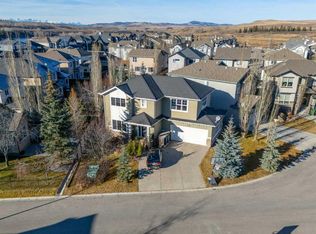 142 W Pointe Cir, Cochrane, AB T4C0C2