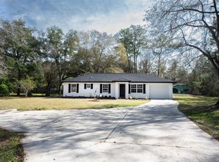103 NE Hunter Cir, Micanopy, FL 32667